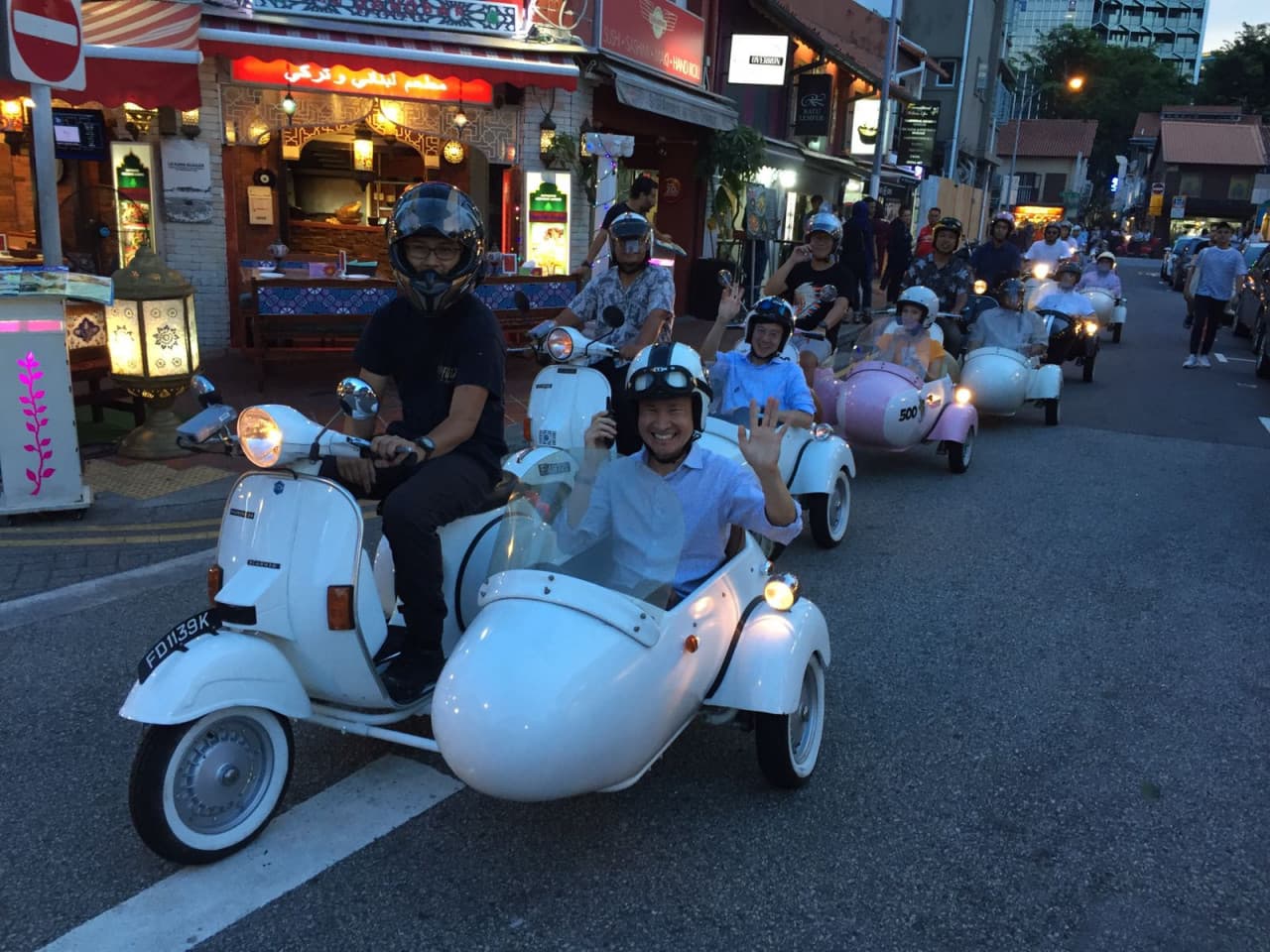 Singapore Sidecars Night Tour - تصویر 6
