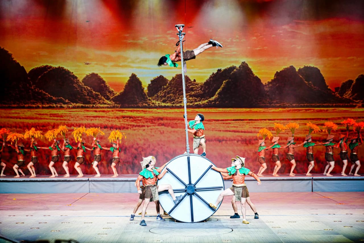 The Grand Epic of Vietnam (Đất Nước Thiên Hùng Ca) Show Ticket - تصویر 5
