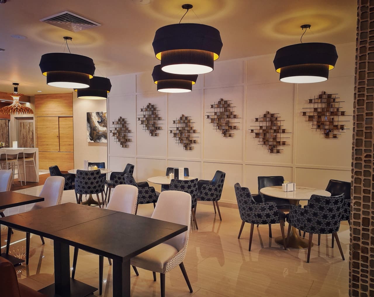 MERA Business Lounge - Cancun International Airport - تصویر 32