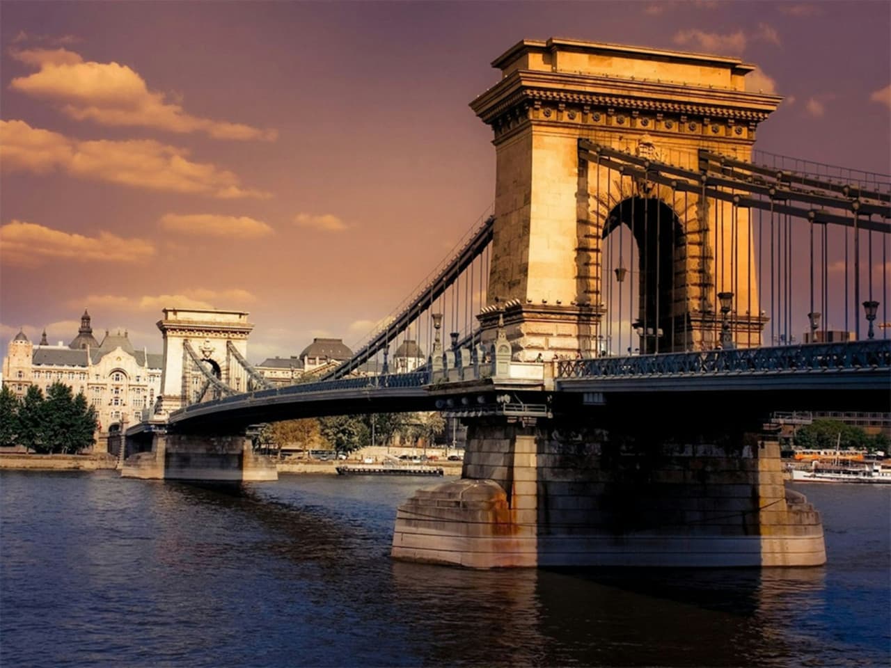 Budapest Parliament Panorama Sightseeing Cruise from Buda - تصویر 5