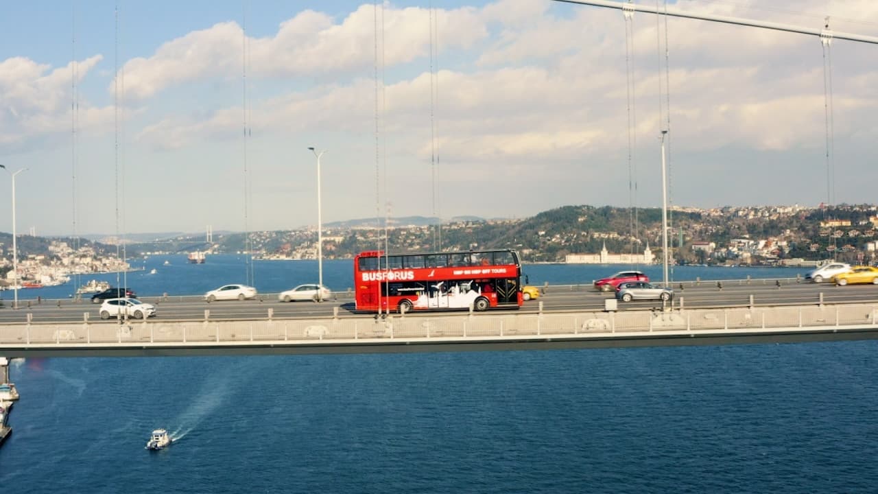 Istanbul Hop-On Hop-Off Bus Tour - تصویر 13
