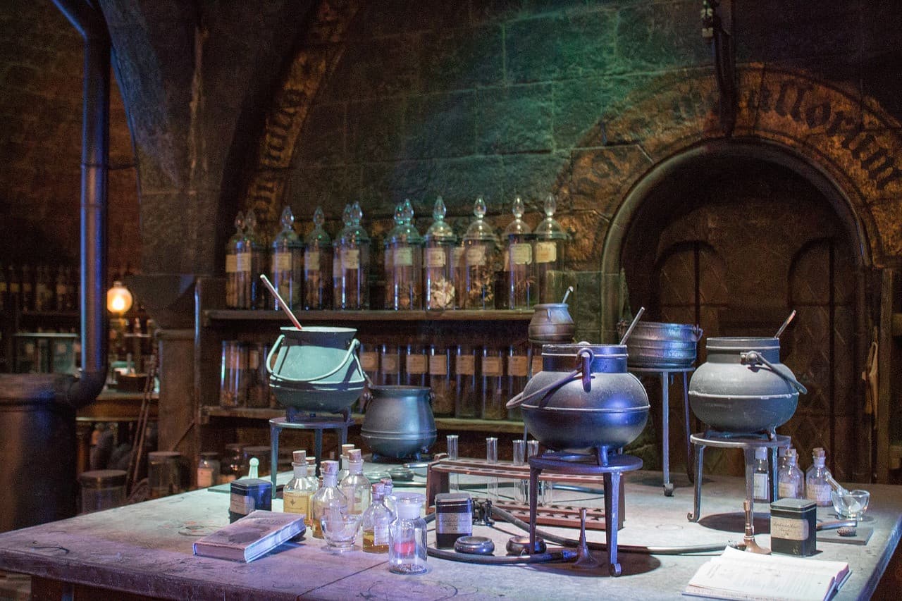 Warner Bros. Studio Tour London - The Making of Harry Potter Ticket with Round Trip Transfer - تصویر 13