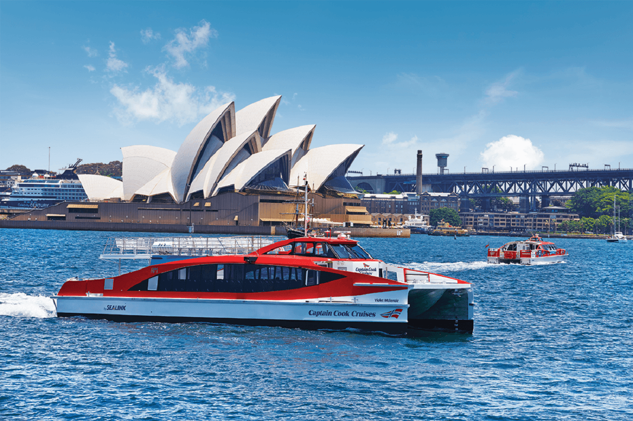 Captain Cook Sydney Harbour Explorer Hop-on Hop-off Cruise - تصویر اصلی