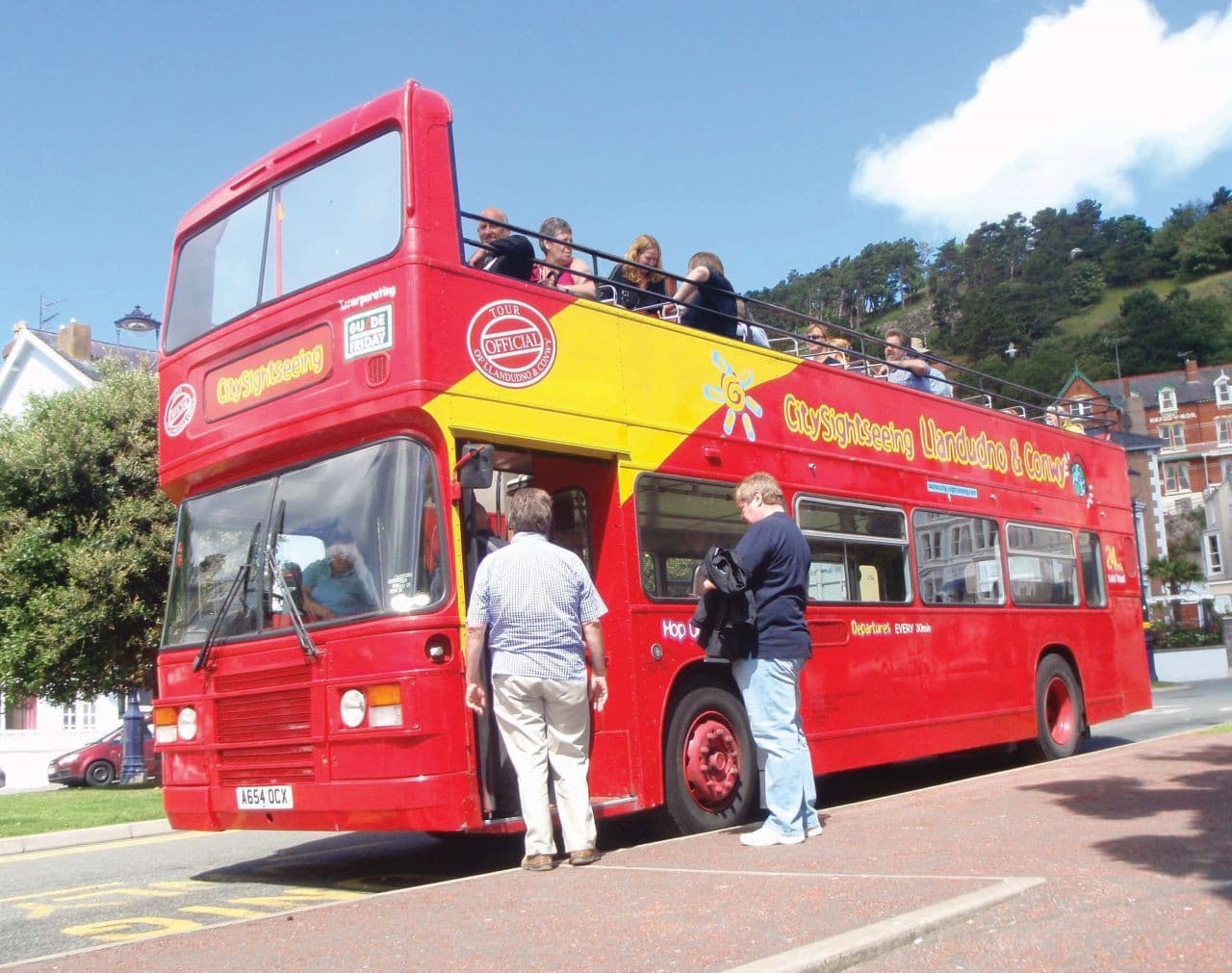 City Sightseeing Llandudno Hop-on Hop-off Bus Tour - تصویر 3