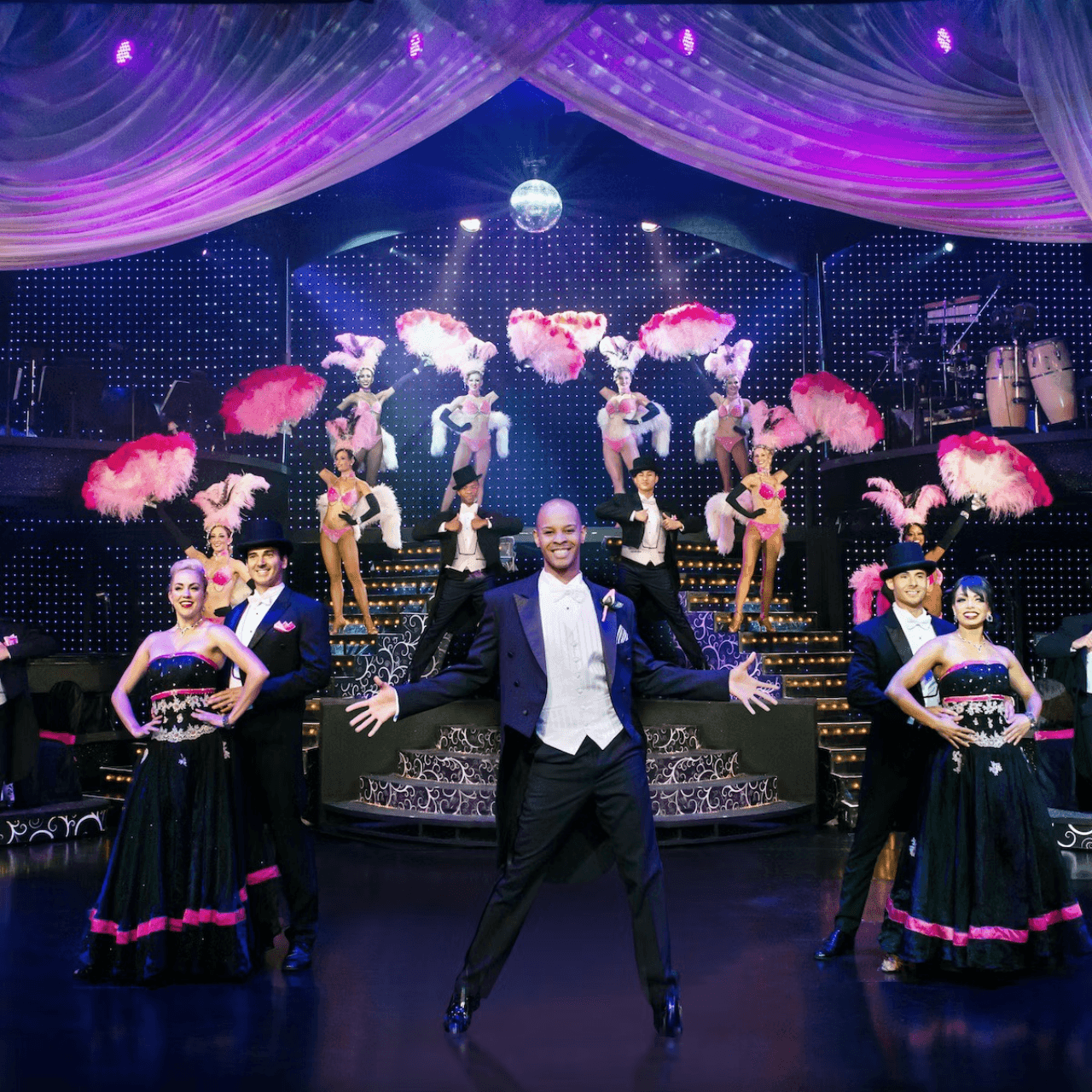 Saxe Theatre Las Vegas - Vegas! The Show - تصویر اصلی