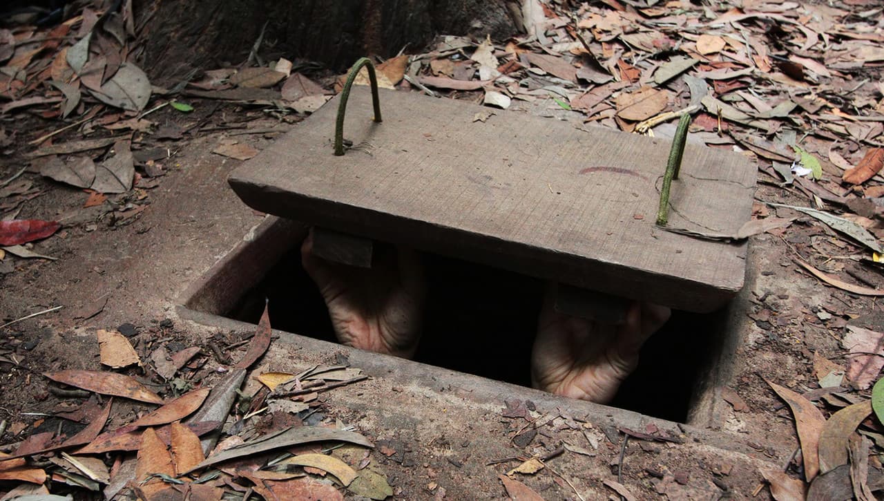 Cu Chi Tunnels Tour from Ho Chi Minh City - تصویر 5