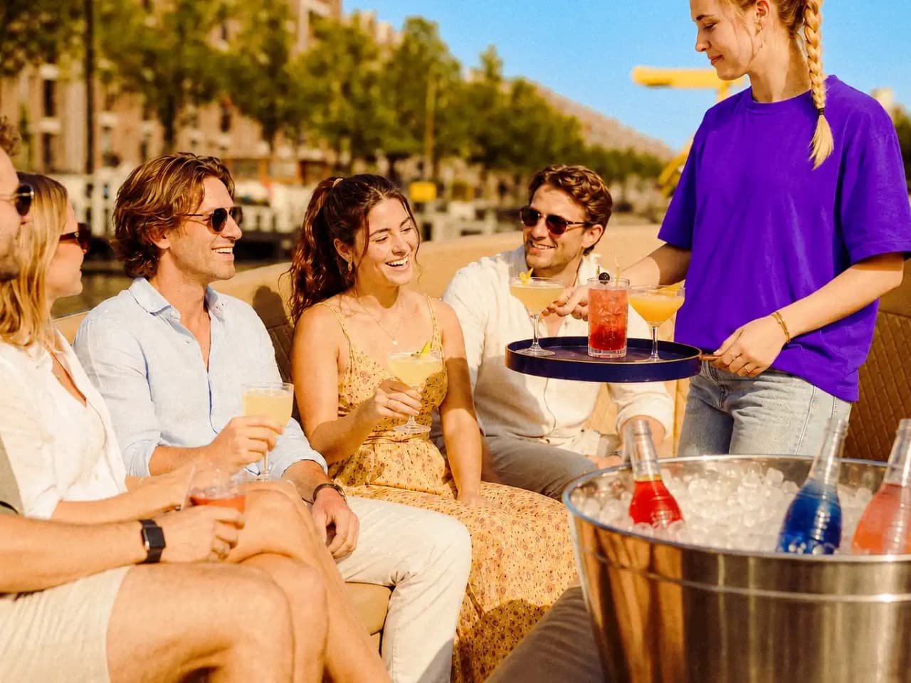 Amsterdam Premium Cocktail Cruise - تصویر 3