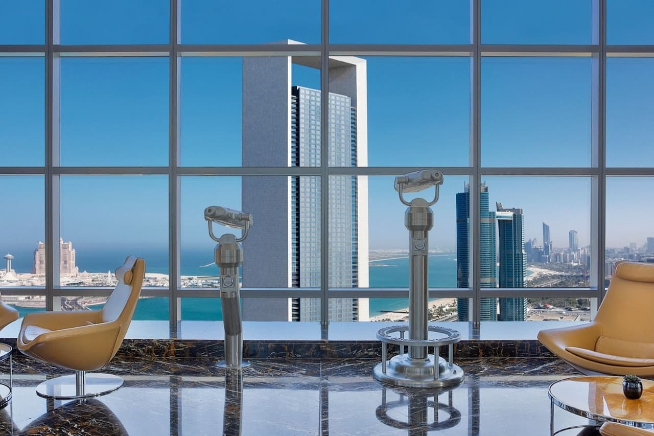 Etihad Towers Observation Deck at 300 - تصویر اصلی