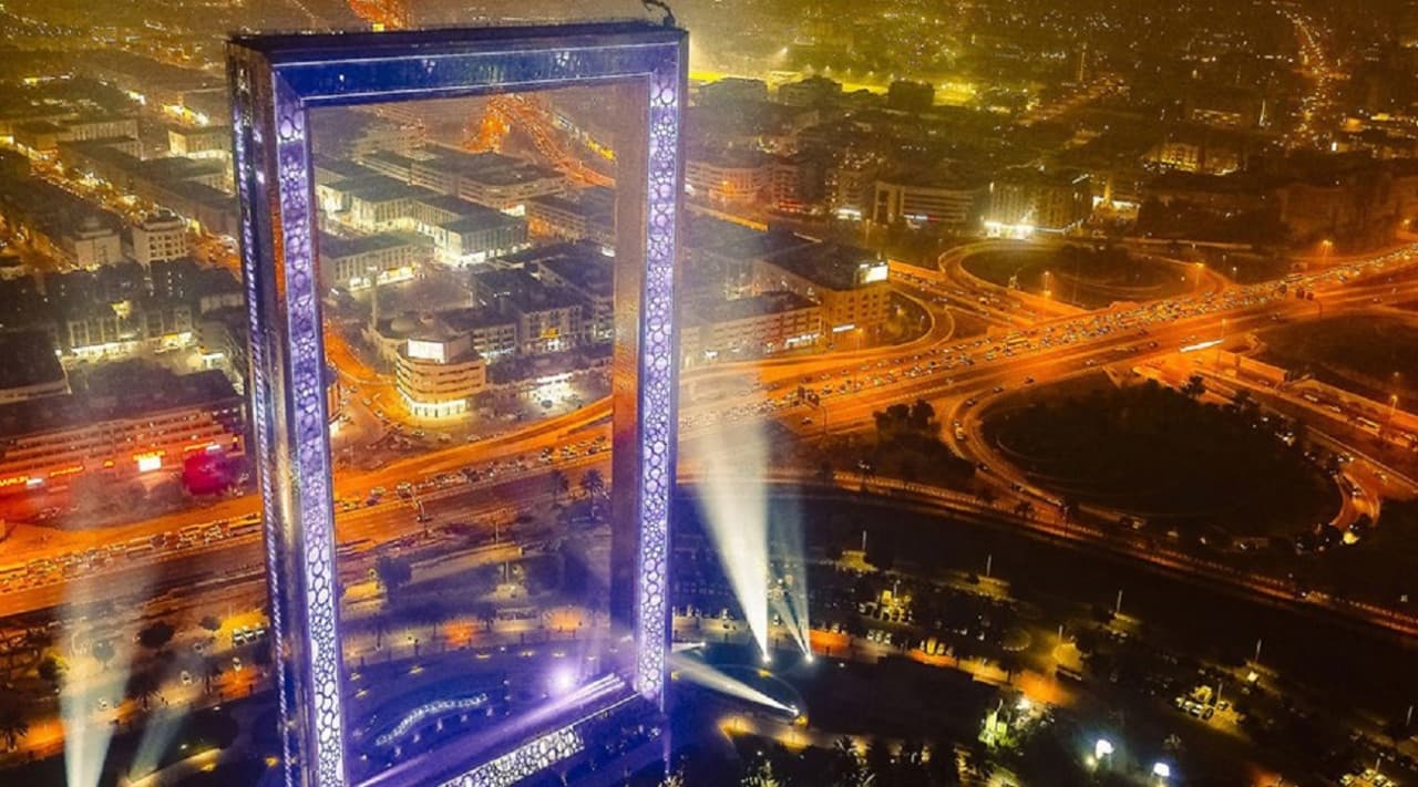 COMBO: IMG Worlds of Adventure with FREE Dubai Frame and Lost World Aquarium - تصویر 5