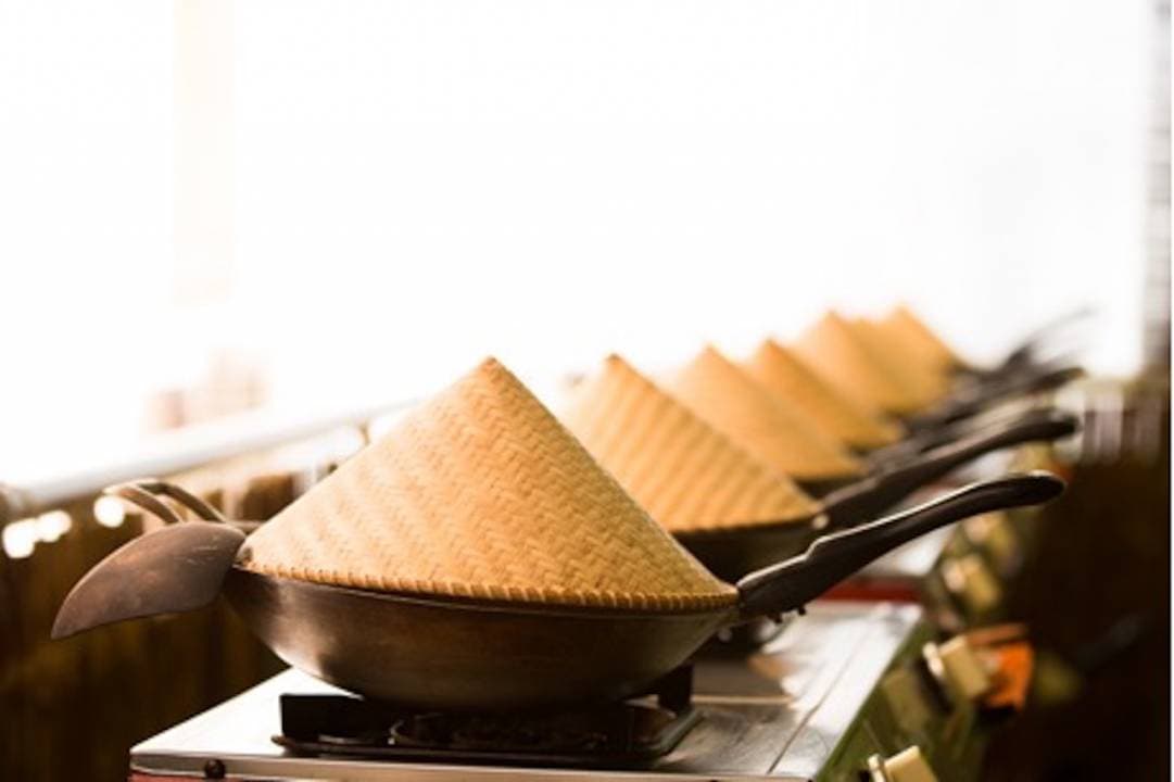 Thai Cooking Class at Silom Thai Cooking School - تصویر 17