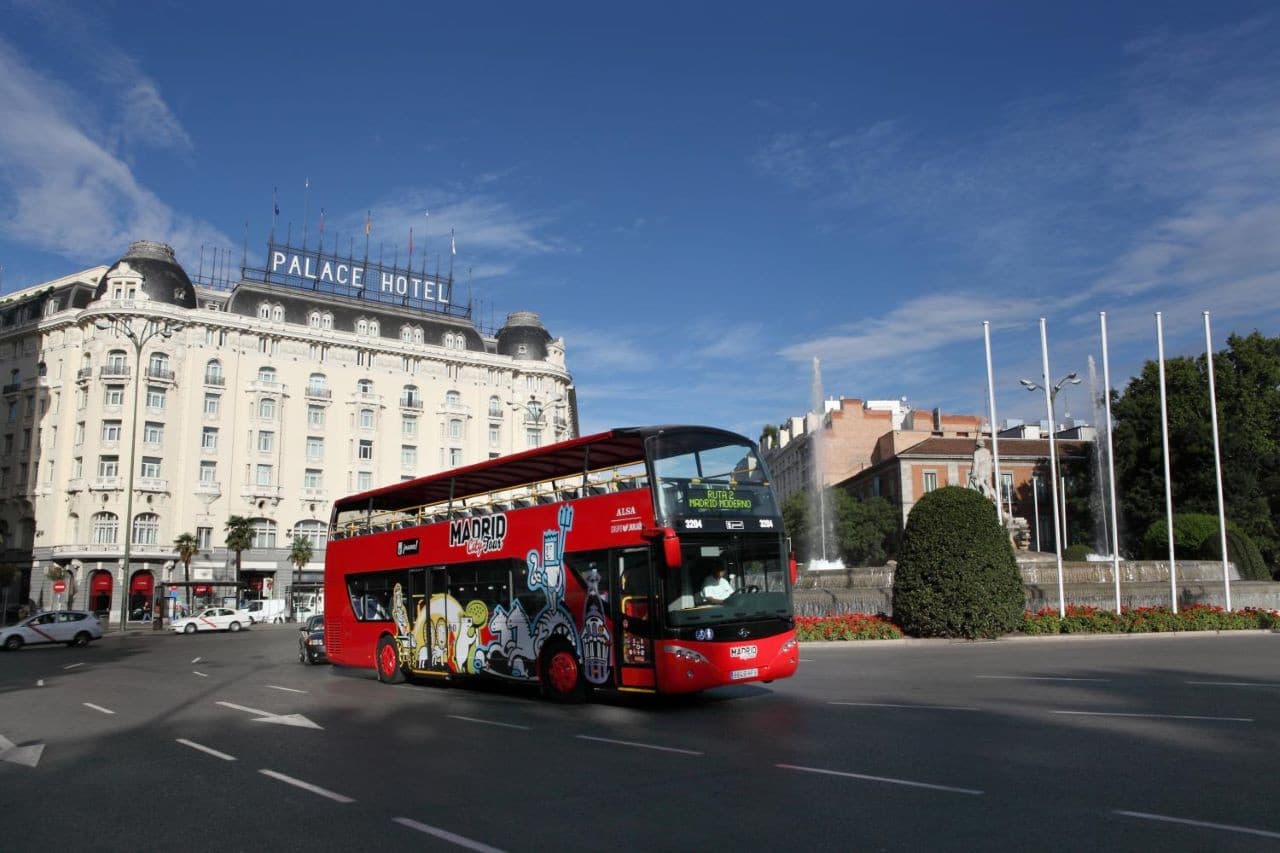 Madrid City Tour - Hop on Hop off Bus Tour - تصویر 3