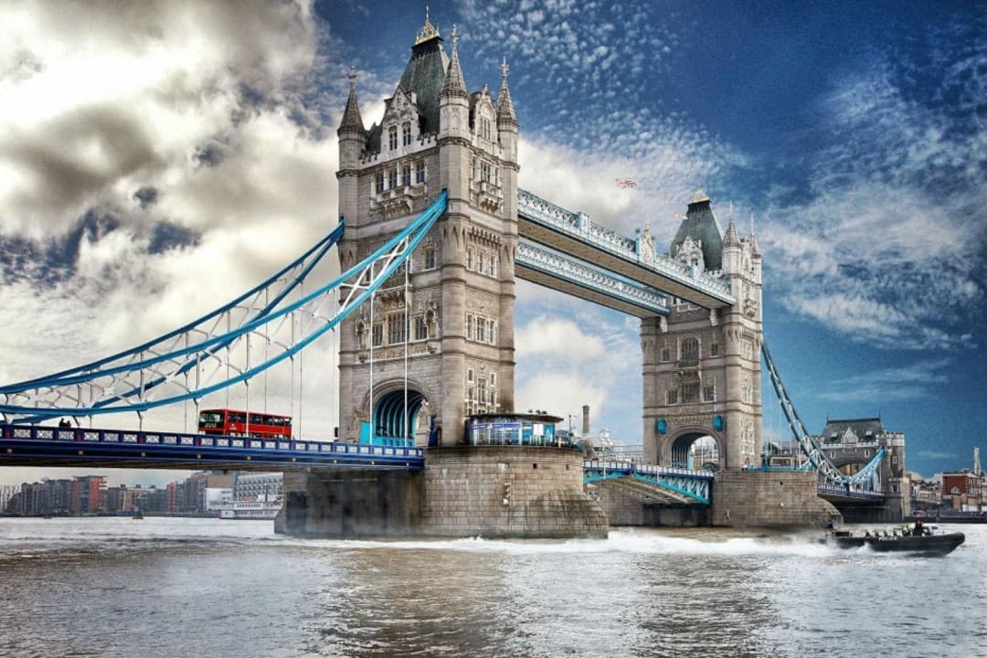 Tower Bridge - تصویر اصلی