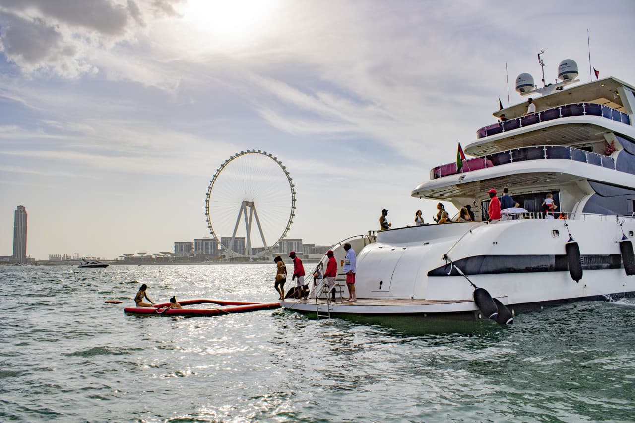 Dubai Marina Luxury Super Yacht Cruise - تصویر اصلی