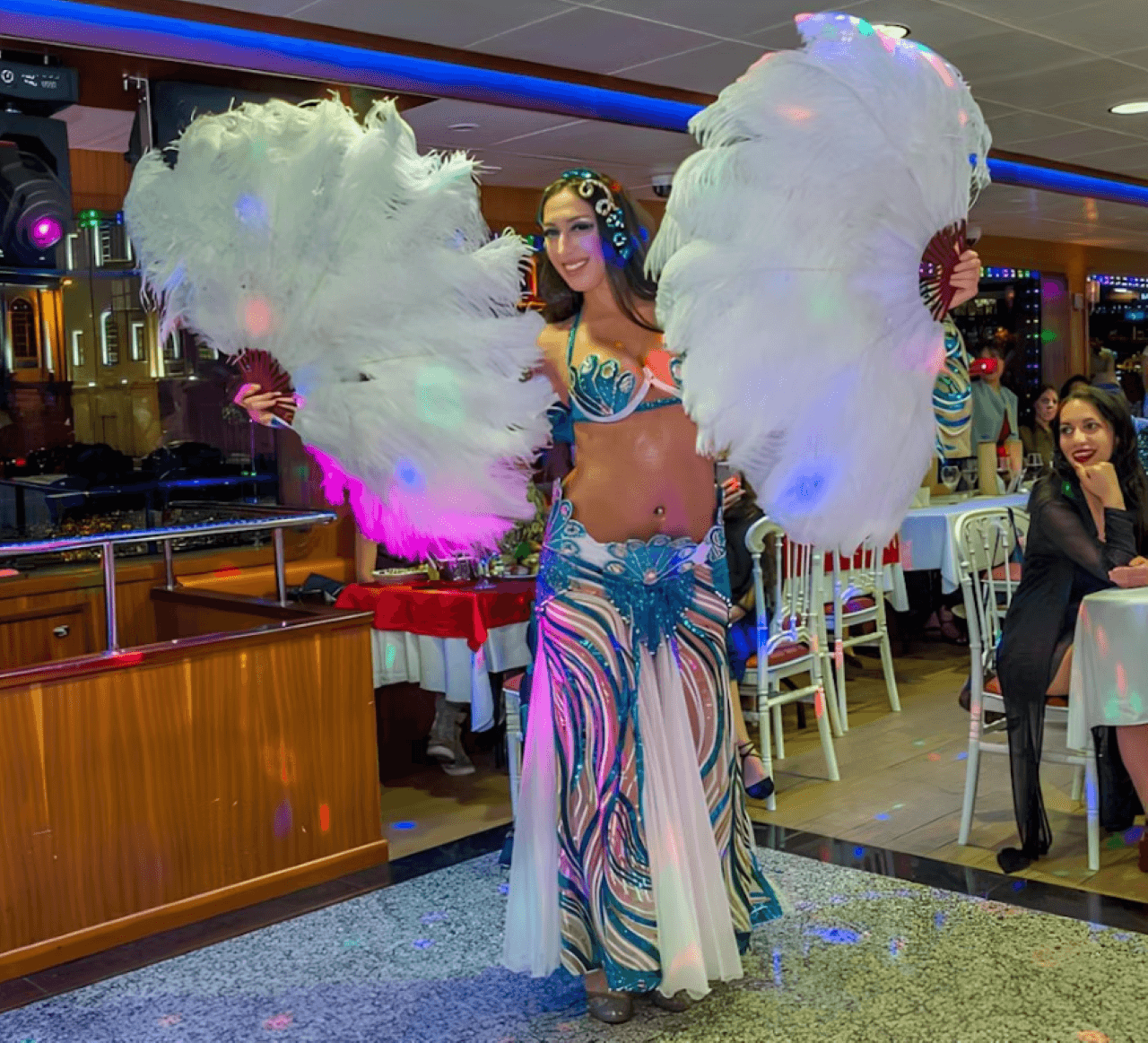 Bosphorus Dinner Cruise with Turkish Night Show - تصویر 10