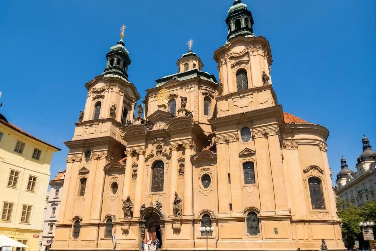 Prague National Museum Ticket + City Tour Audio Guide - تصویر 2