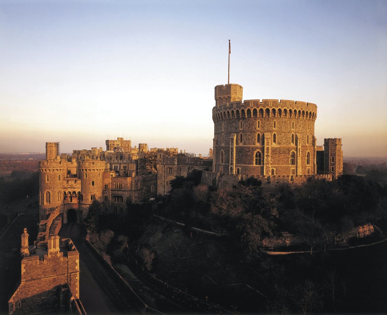 Windsor Castle - تصویر اصلی