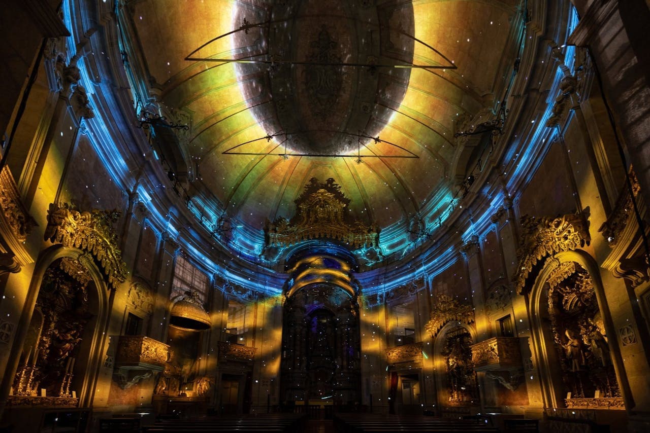 Spiritus Light Show At Clérigos Church Ticket - تصویر 10