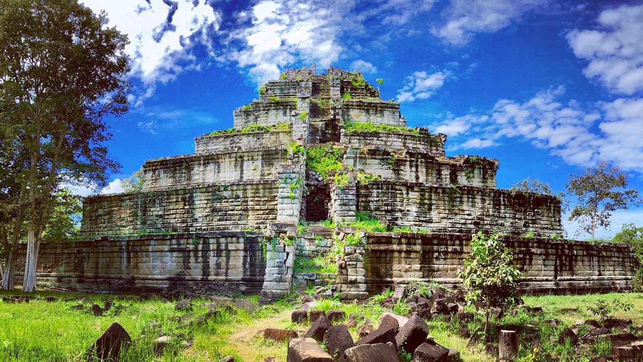 Koh Ker and Beng Mealea Temple Tour - تصویر 2