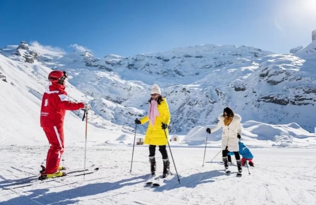 Mount Titlis Snow Experience for First-Time Skiers Tour from Zurich - تصویر اصلی