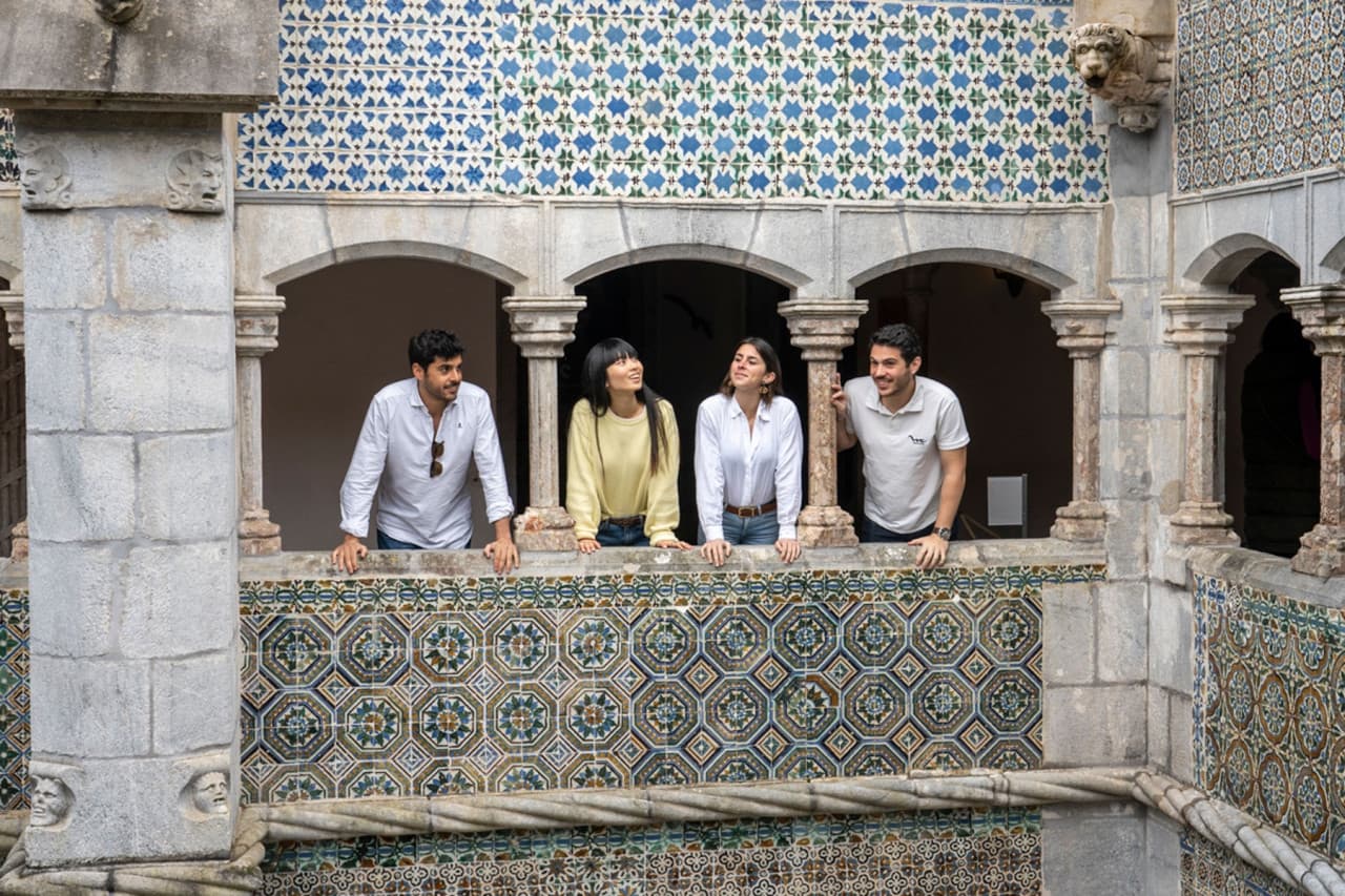 Sintra, Cascais, and Belem Full-Day Tour from Lisbon - تصویر 4