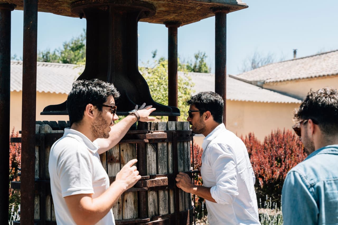 Toledo City Tour from Madrid with Wine Tasting Experience - تصویر 9
