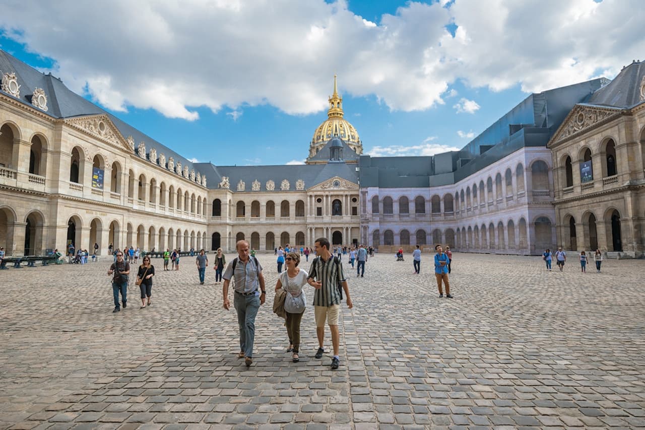 Musée de l'Armée - Les Invalides: Priority Entrance - تصویر 2