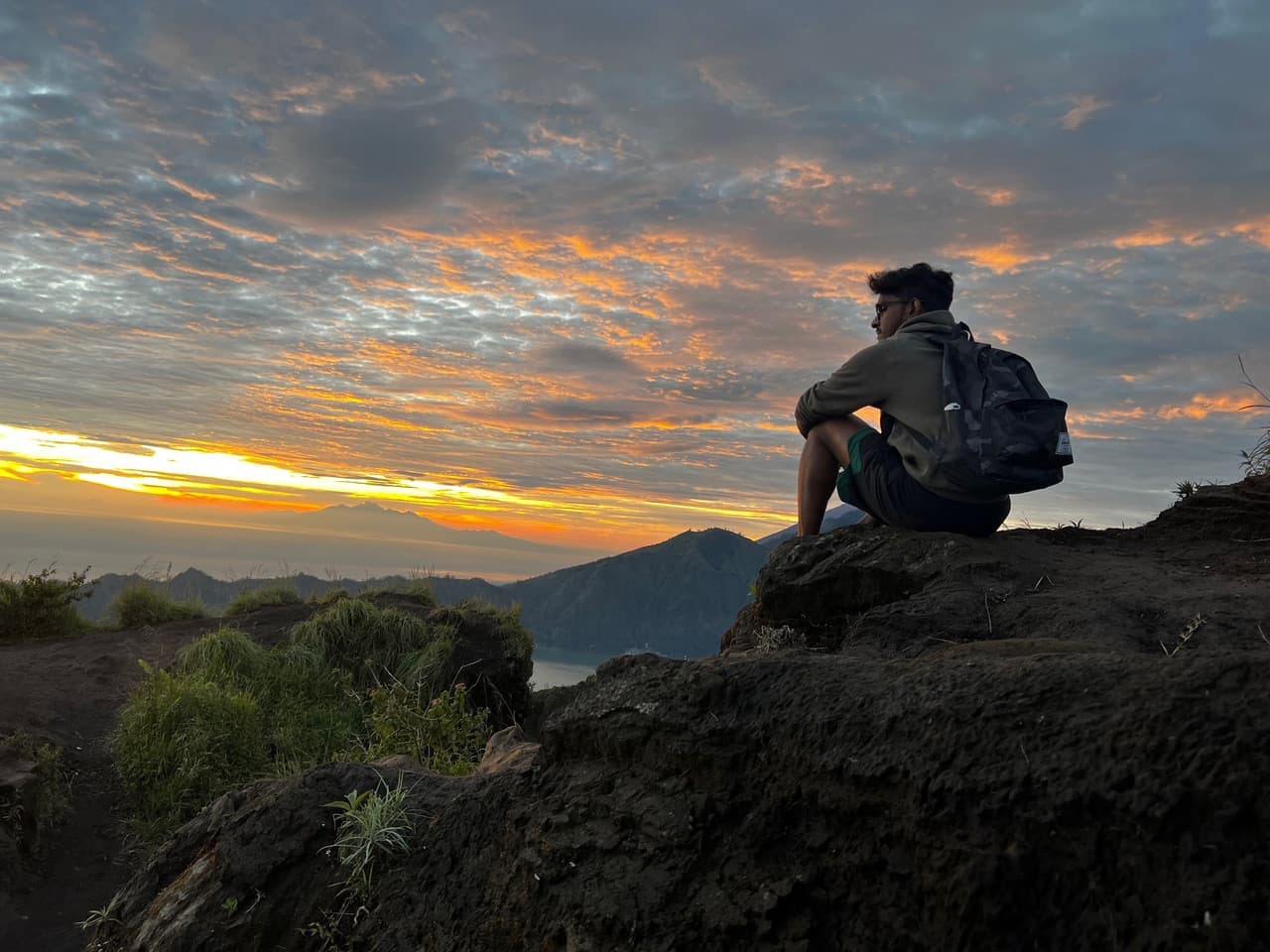 Mount Batur Sunrise Hike and Tibumana Waterfall Visit - تصویر اصلی