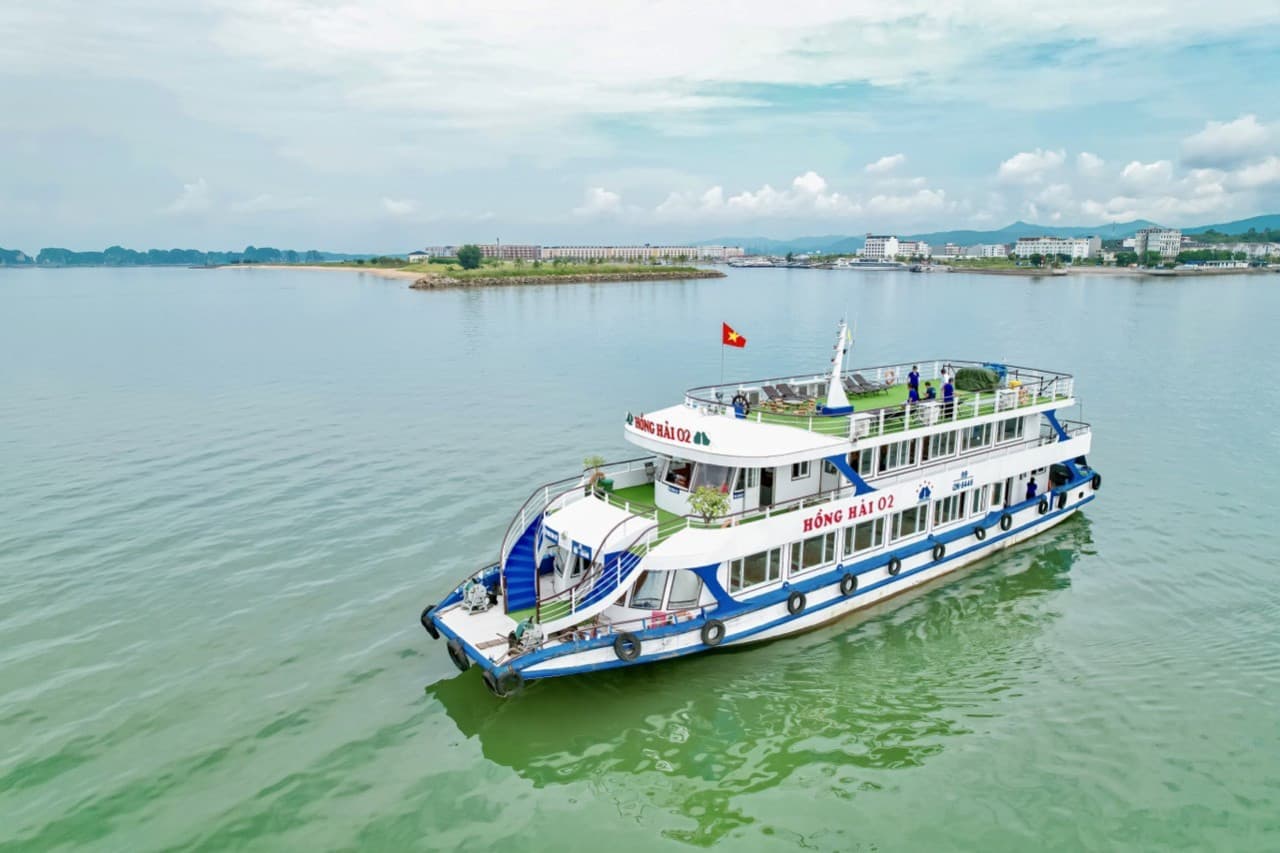 Ha Long Bay Cruise with Round Trip Transfer from Hanoi - تصویر 9