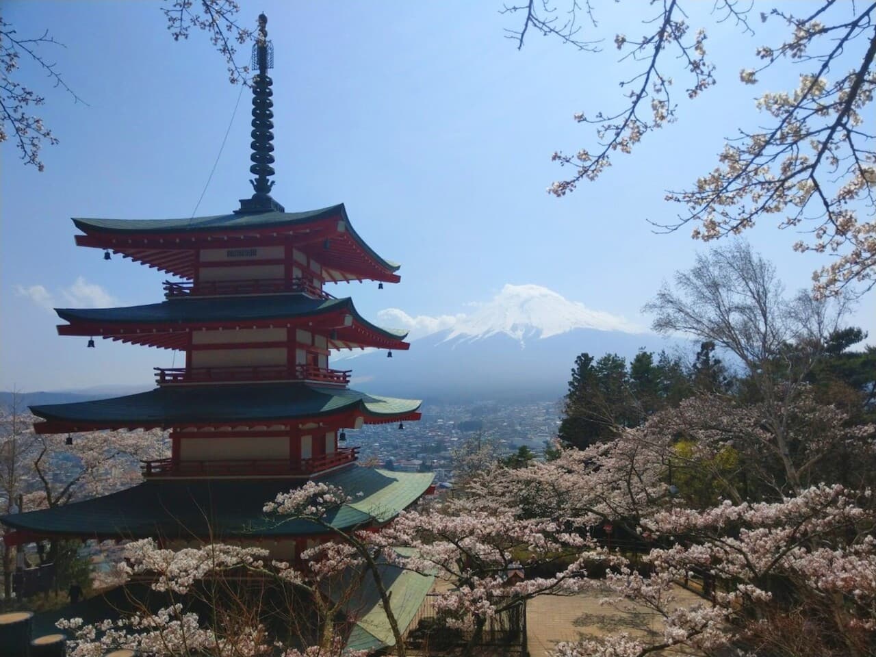 Mount Fuji Day Tour with Kawaguchiko Lake - تصویر 2