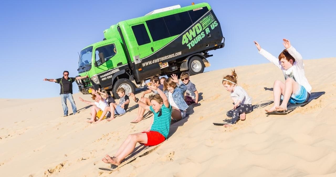 Port Stephens 4WD Sandboarding Experience - تصویر 2
