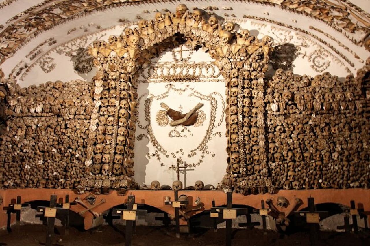 Rome Underground Tour: Capuchin Crypts, Christian Catacombs, Basilica of San Martino ai Monti - تصویر 2