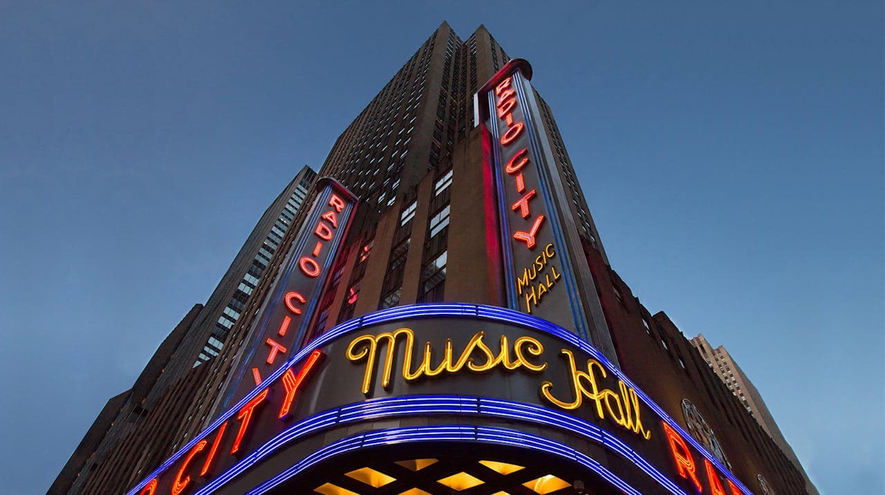 Radio City Music Hall Tour Experience - تصویر 2