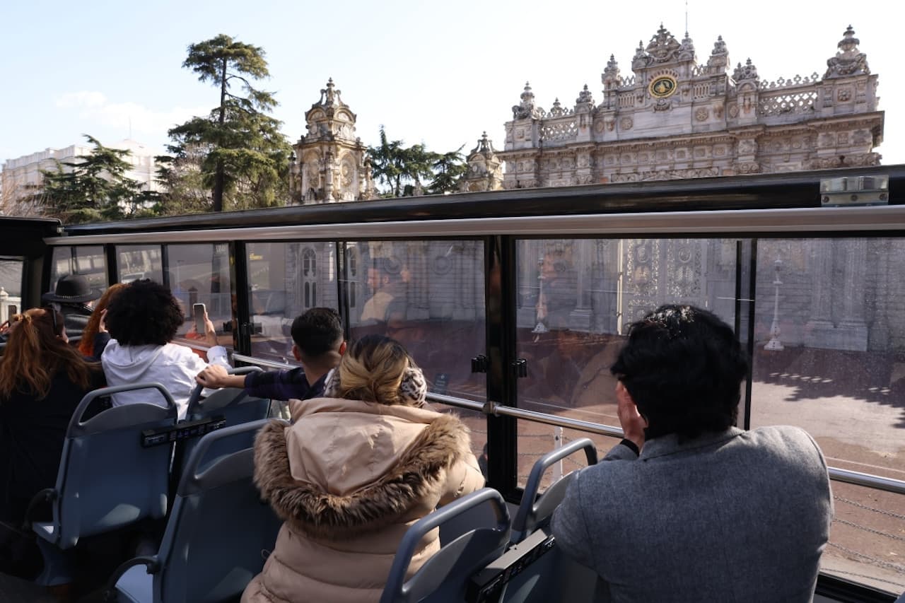 Istanbul Hop-On Hop-Off Bus Tour - تصویر 17