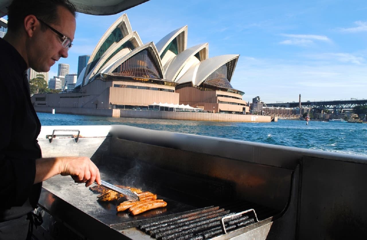 Sydney Whale Watching Cruise with Breakfast or Lunch with Sydney Princess Cruises - تصویر 10