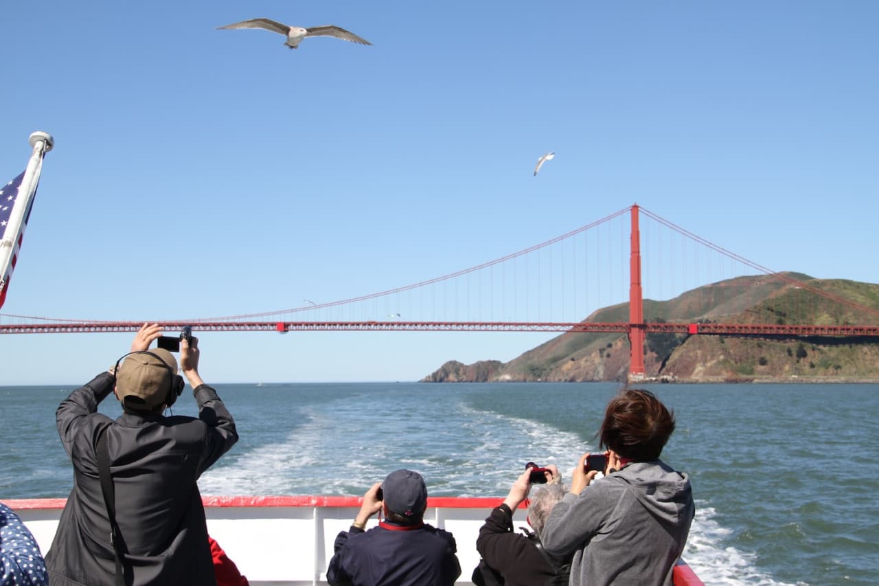 San Francisco Bay 1 Hour Golden Gate Sightseeing Boat Cruise by Red and White Fleet - تصویر 3