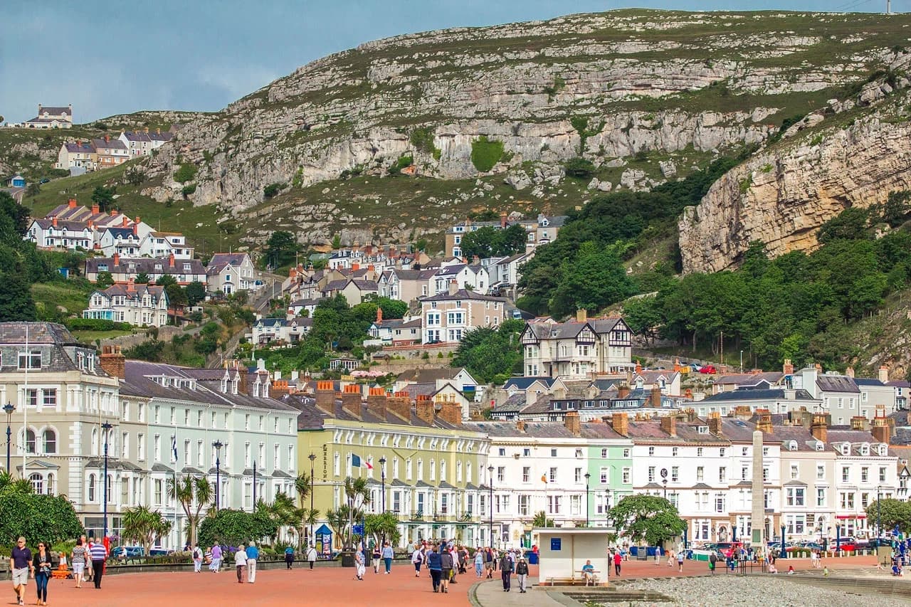 City Sightseeing Llandudno Hop-on Hop-off Bus Tour - تصویر 5