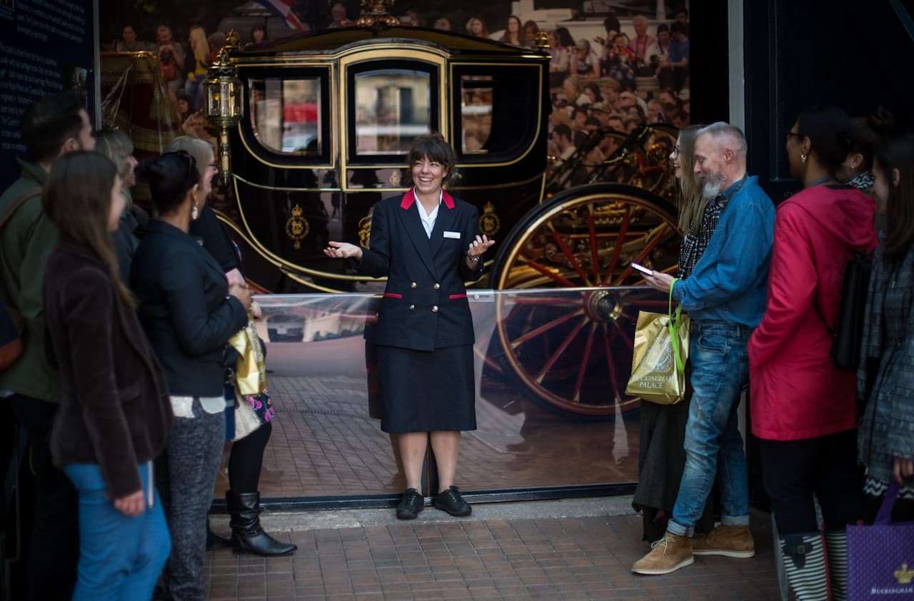Royal Mews at Buckingham Palace - تصویر 4
