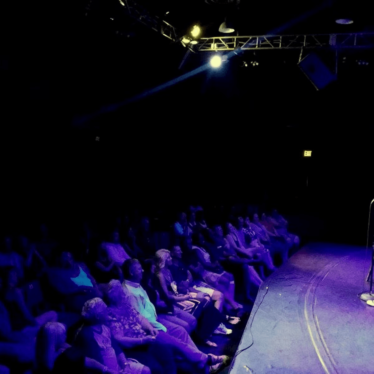 V Theatre Las Vegas - Las Vegas Live Comedy Club - تصویر 3