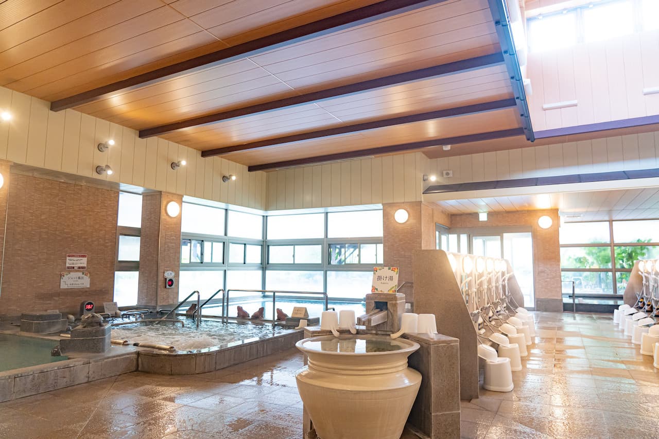 Osaka Tennen Onsen Naniwa-no-Yu - تصویر 9