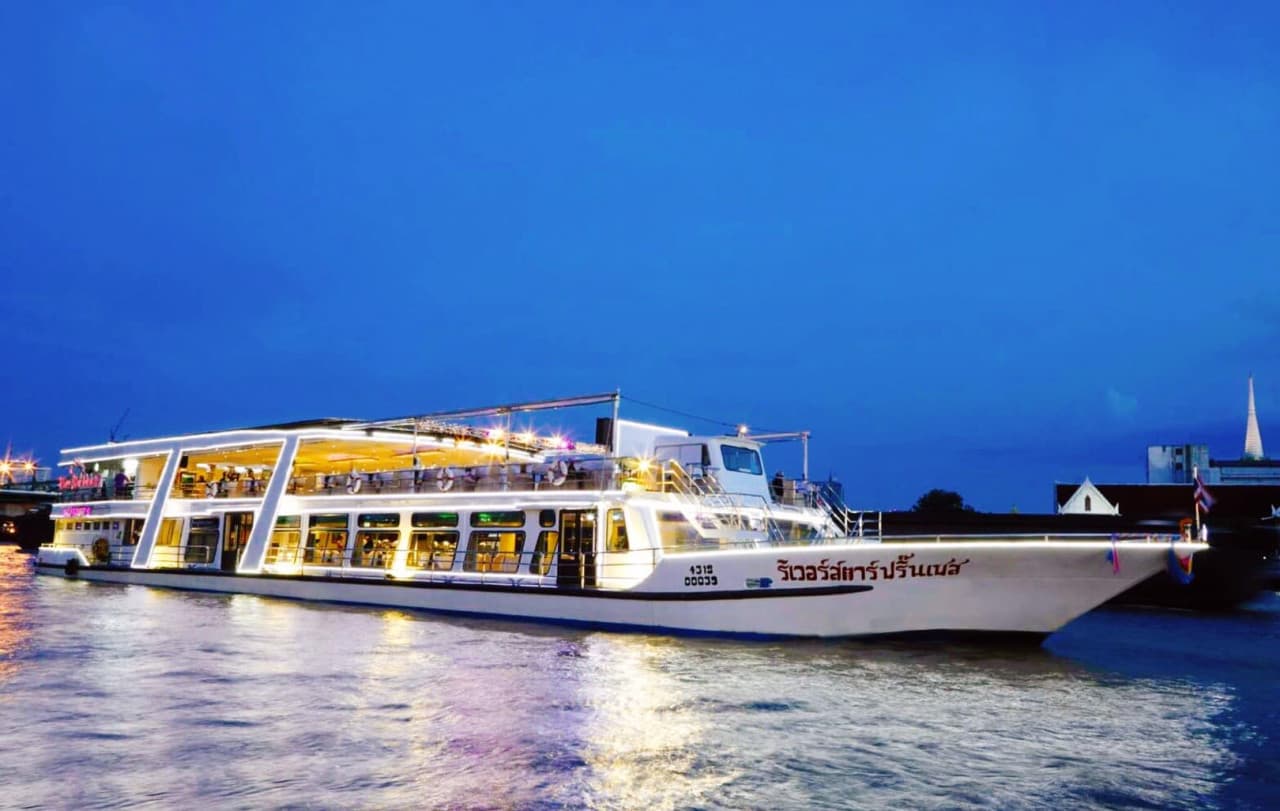Chao Phraya Dinner Cruise aboard River Star Princess - تصویر 12