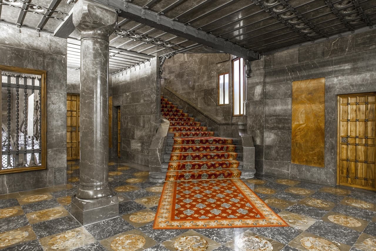 Palau Guell Ticket - تصویر 3