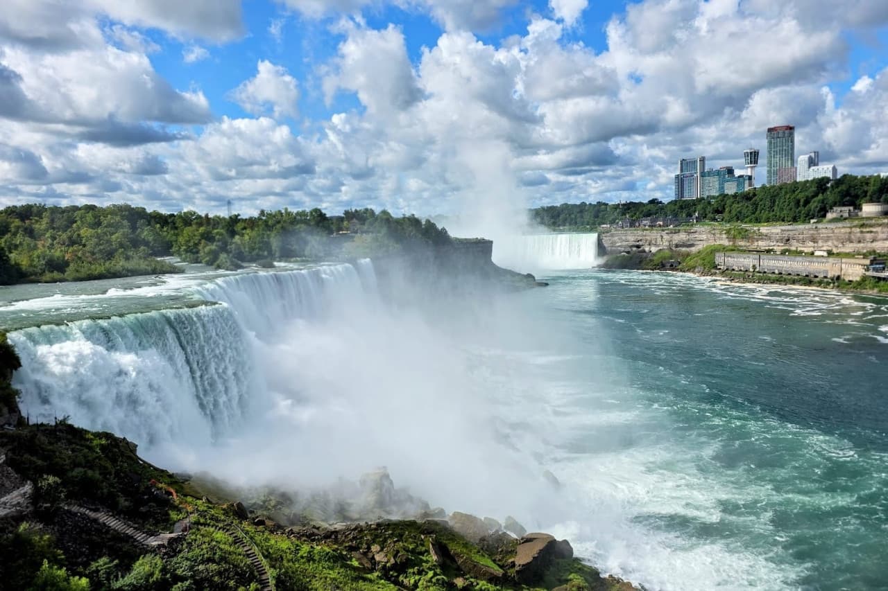 Niagara Falls, USA: Guided Tour & Optional Maid of the Mist - تصویر اصلی