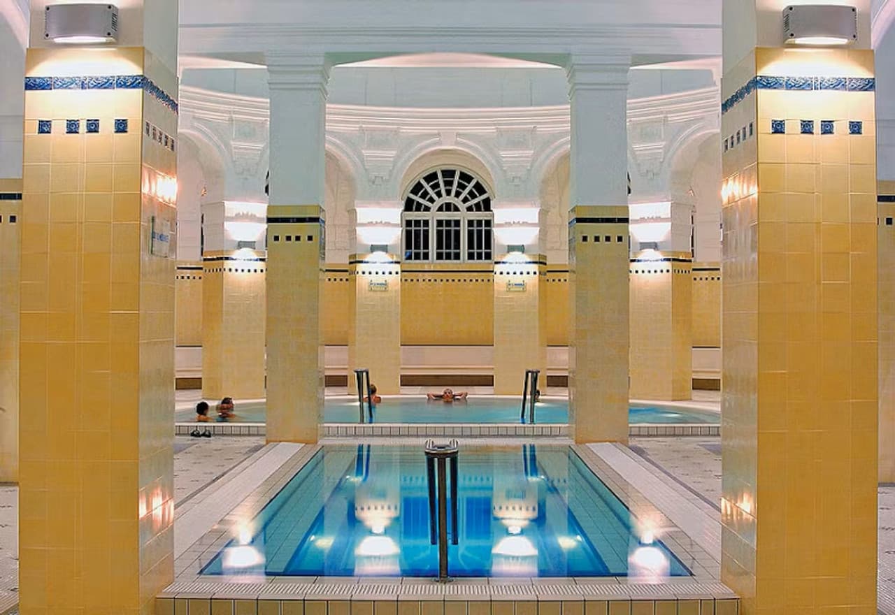Széchenyi Spa: Full Day Ticket - تصویر 3