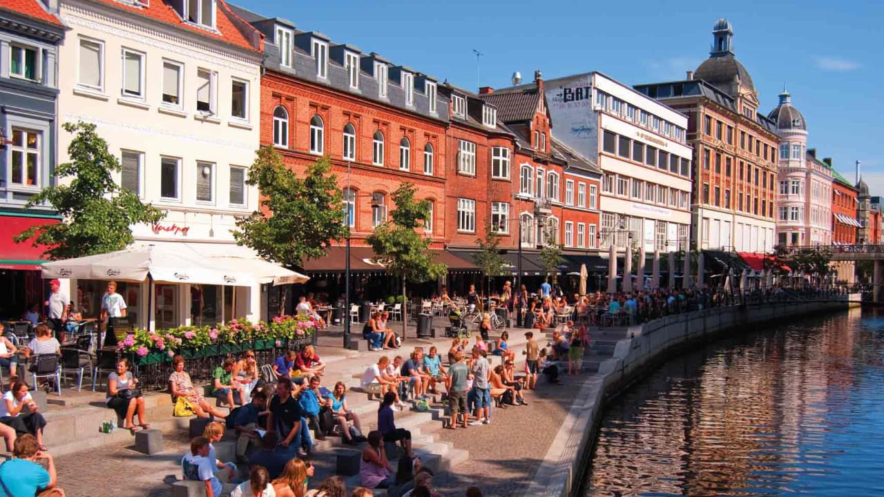 City Sightseeing Aarhus Hop-on Hop-off Bus Tour - تصویر 6