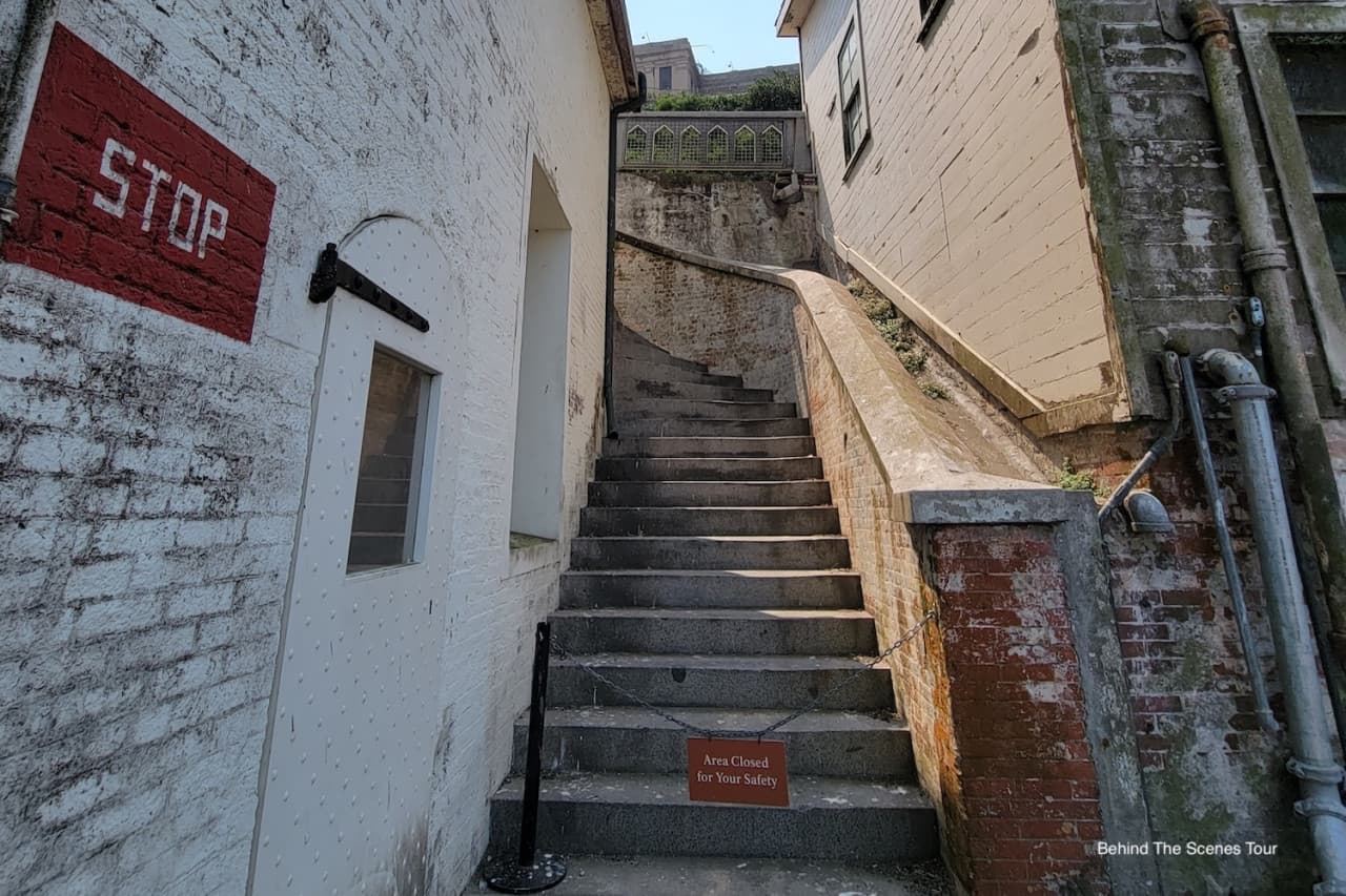 Official Alcatraz Island Admission Ticket + Audio Tour with Roundtrip Ferry by Alcatraz City Cruises - تصویر 12
