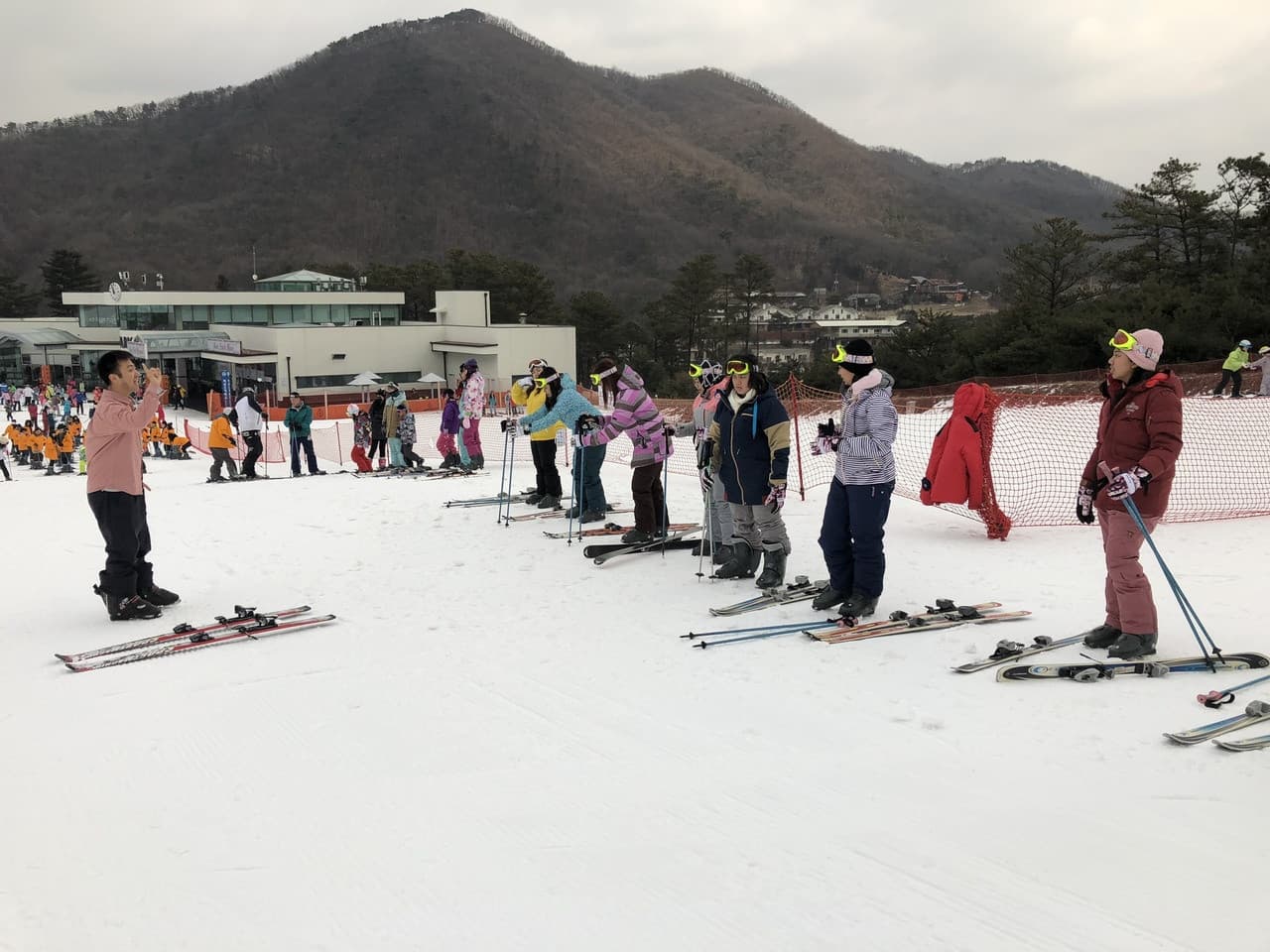 Jisan Forest Ski Resort Full-Day Tour from Seoul - تصویر 4