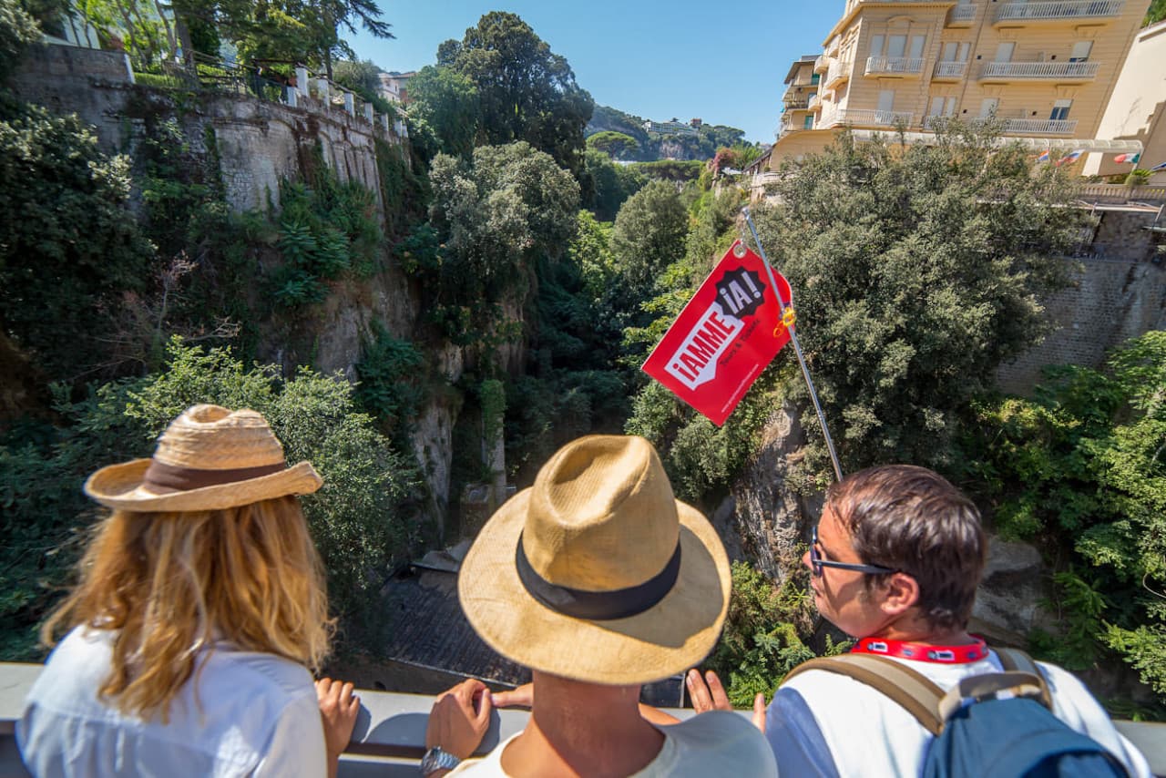 Guided Morning Walking Tour of Sorrento - تصویر 10