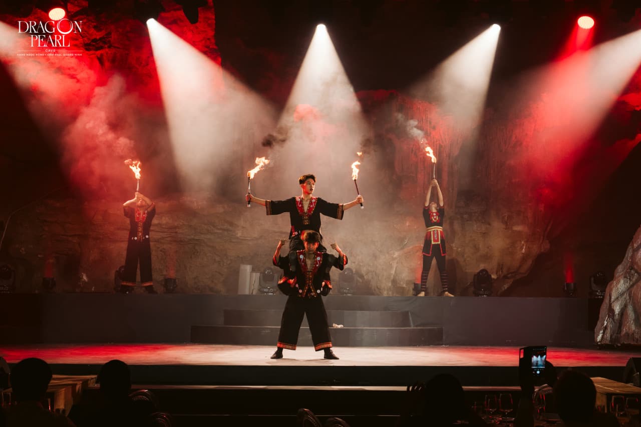 Dragon Pearl Cave Show and Dining Experience - تصویر 7