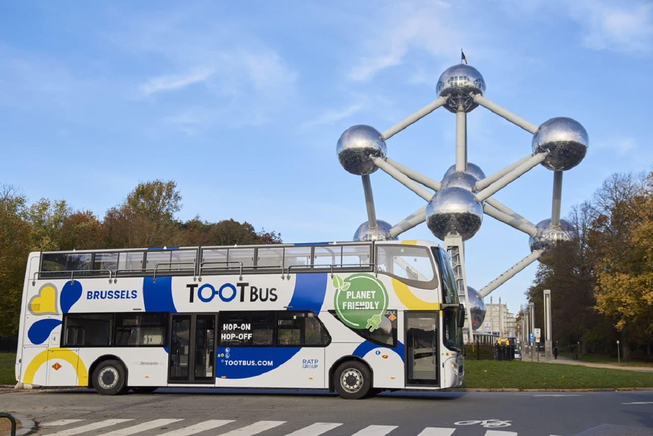 Tootbus Brussels Hop-on Hop-off Bus Tour - تصویر 2