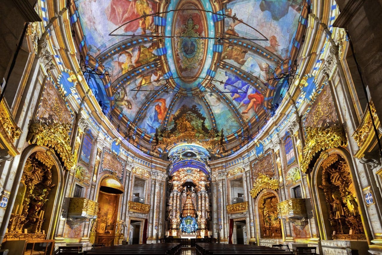 Spiritus Light Show At Clérigos Church Ticket - تصویر 5